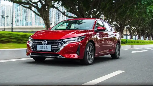 Ностальгия ожила: «японский» седан по цене LADA Aura, но с премиальными опциями