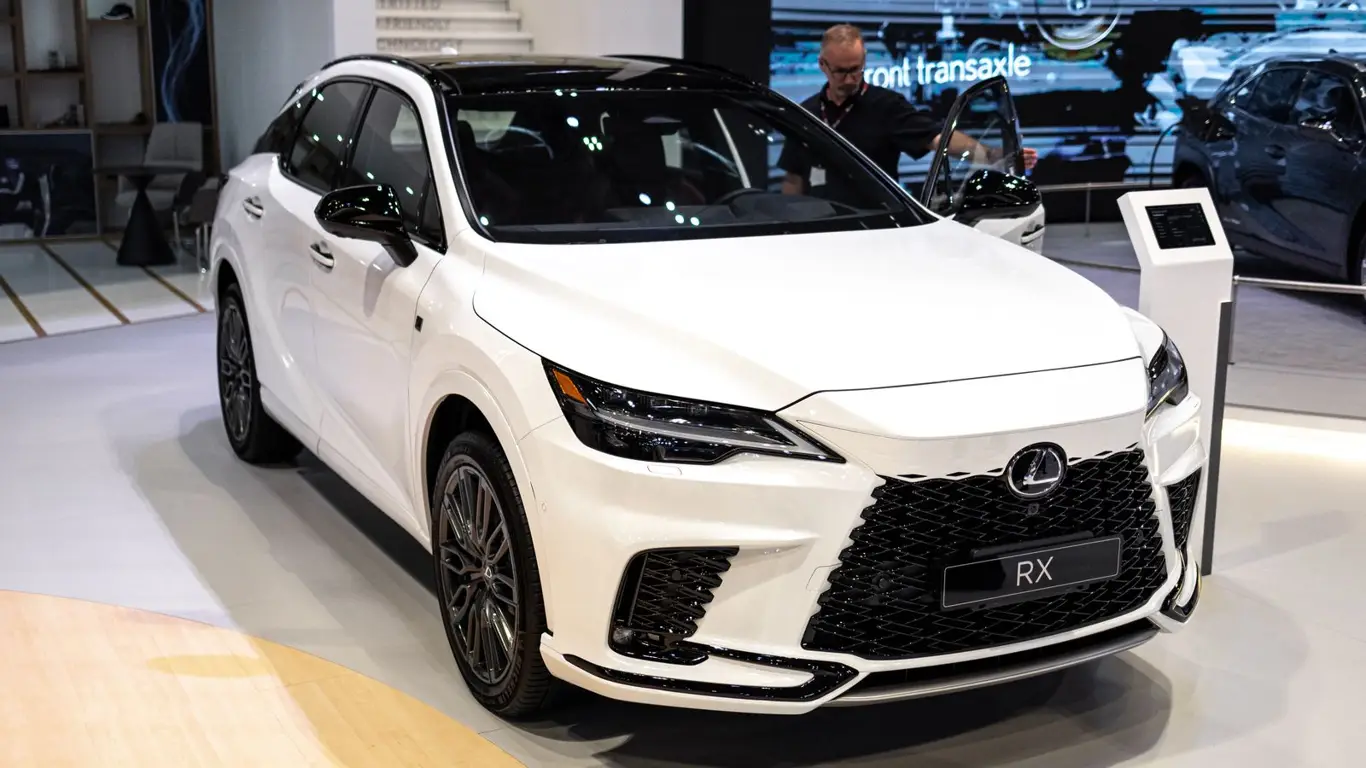 Надёжность тоже статус или роскошь без сервиса: 6 премиальных моделей, которые редко подводят