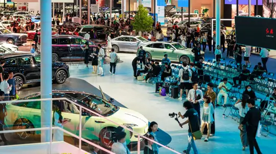 Доминирование пошло на спад: авторынок Китая начал катиться по наклонной