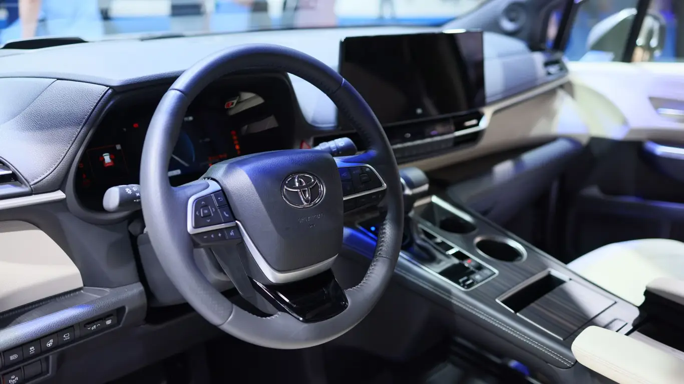 Зелёная волна захлестнёт Австралию: Toyota ставит амбициозные цели до 2030 года