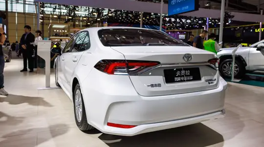 Тарифы отпустили — и цифры пошли вверх: Япония вернулась к профициту