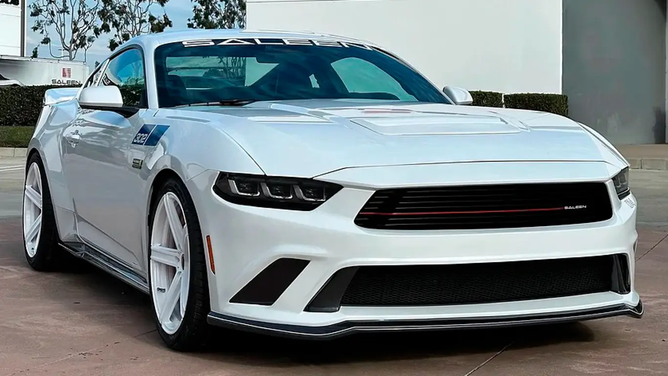 Новый 745-сильный маслкар на базе Mustang продают за сущие копейки