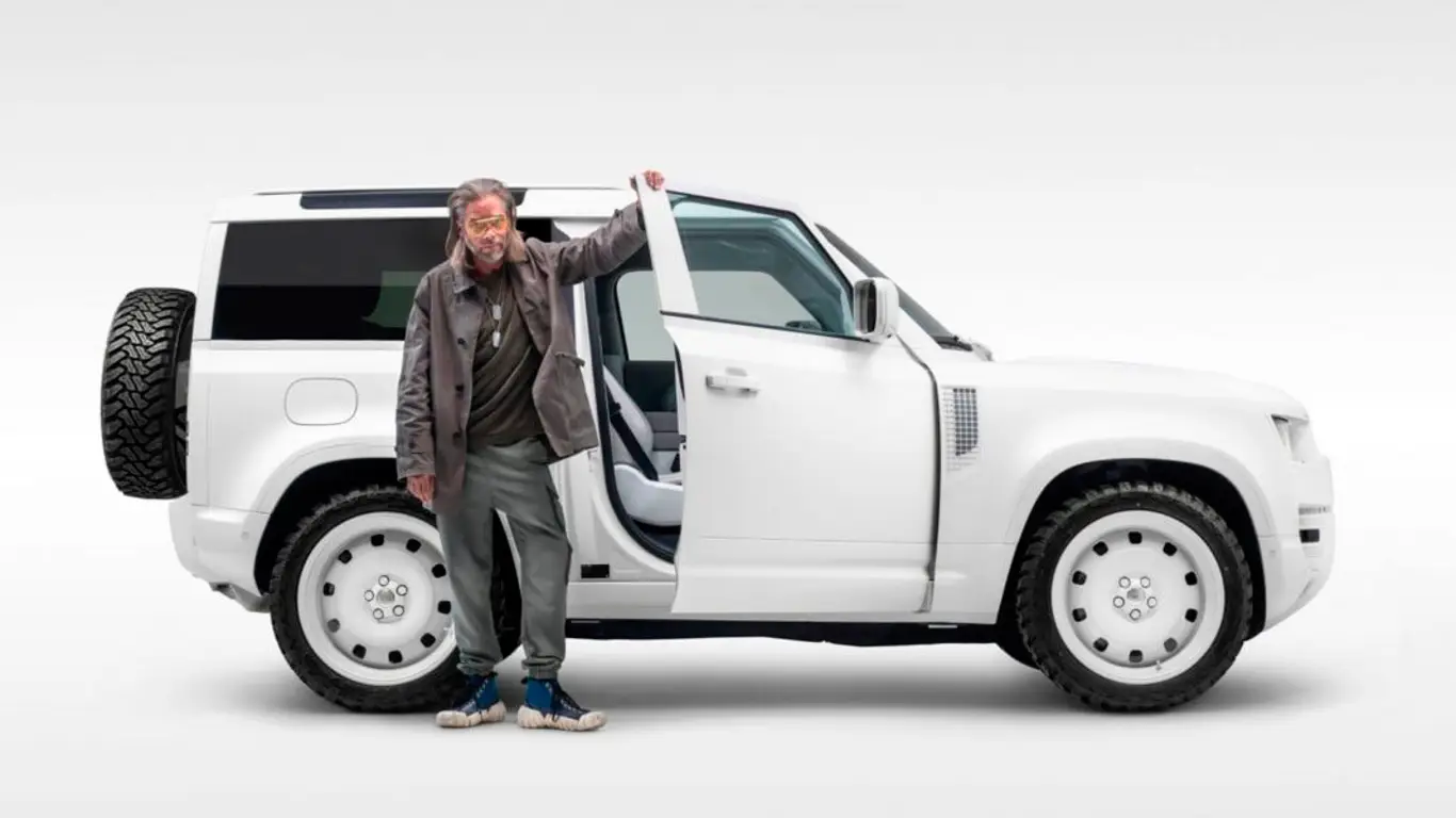 Роскошь минимализма: яхтенная компания представила монохромный Defender