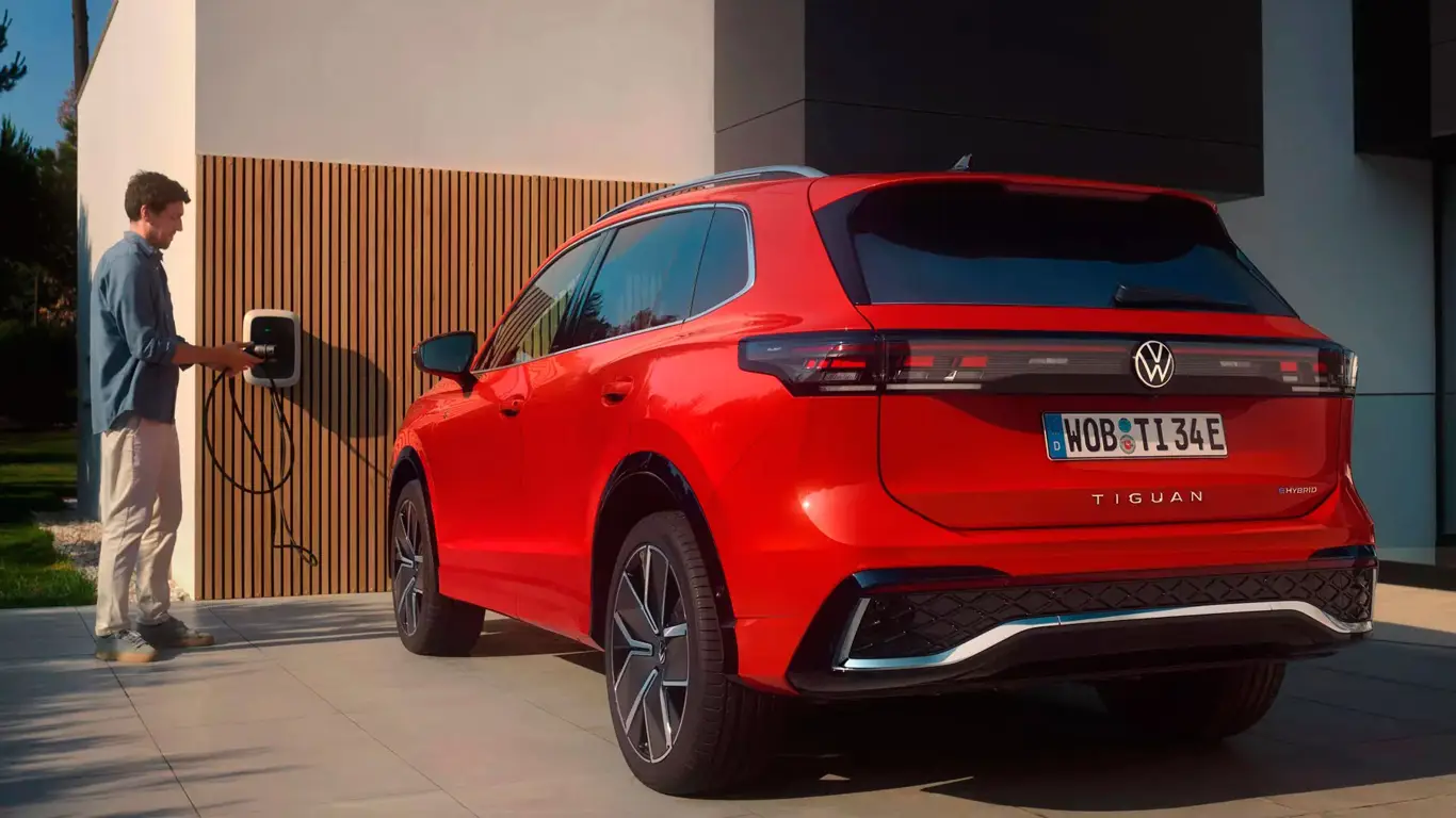 Гибридный Volkswagen Tiguan проедет на электротяге дальше Golf