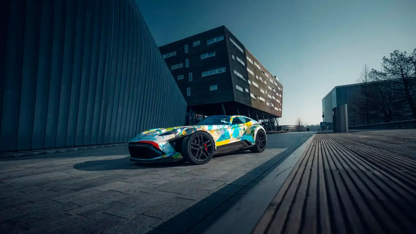 Облитый красками Donkervoort F22 продадут за бешенные деньги