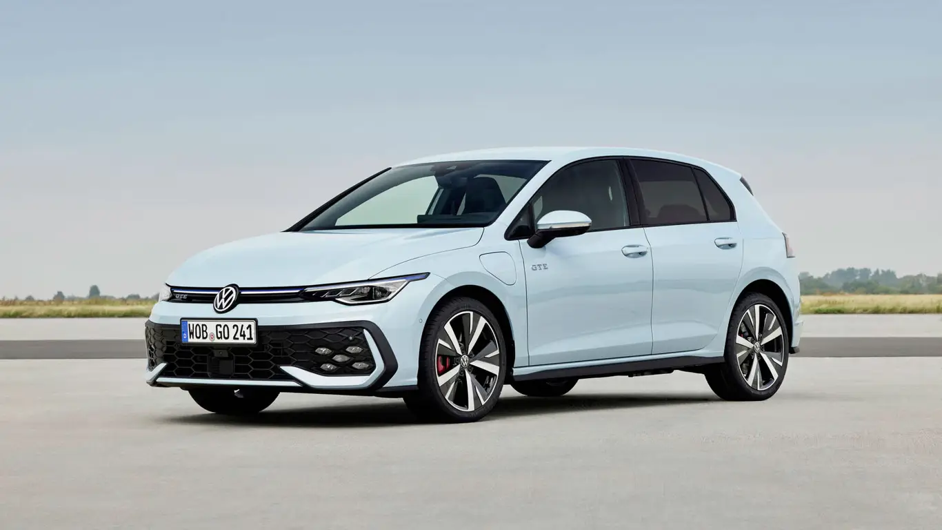 Volkswagen Golf перезагружен: старая классика в новых ценах