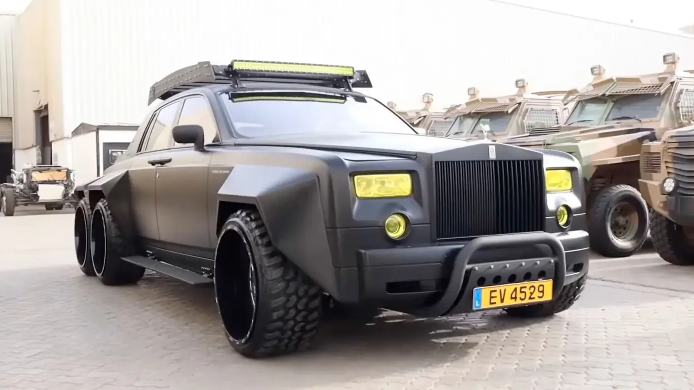 Роскошь на грани безумия: первый в мире Rolls-Royce 6х6 готов к зомби апокалипсису