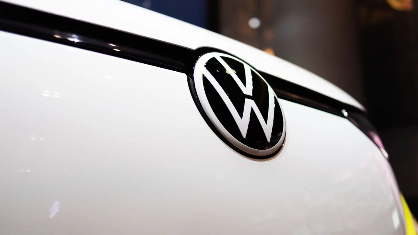 Просим на выход: электромобили Volkswagen во время движения сами открывают двери