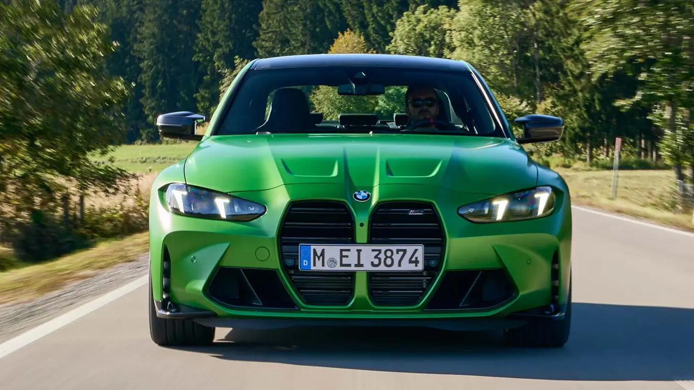 88 тыс. рублей за дополнительные 20 л.с. мощности: BMW обновила культовую заряженную модель