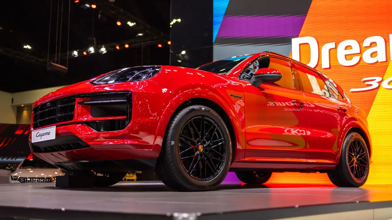 Экономия по-немецки: Porsche с электрификацией уже появился в России