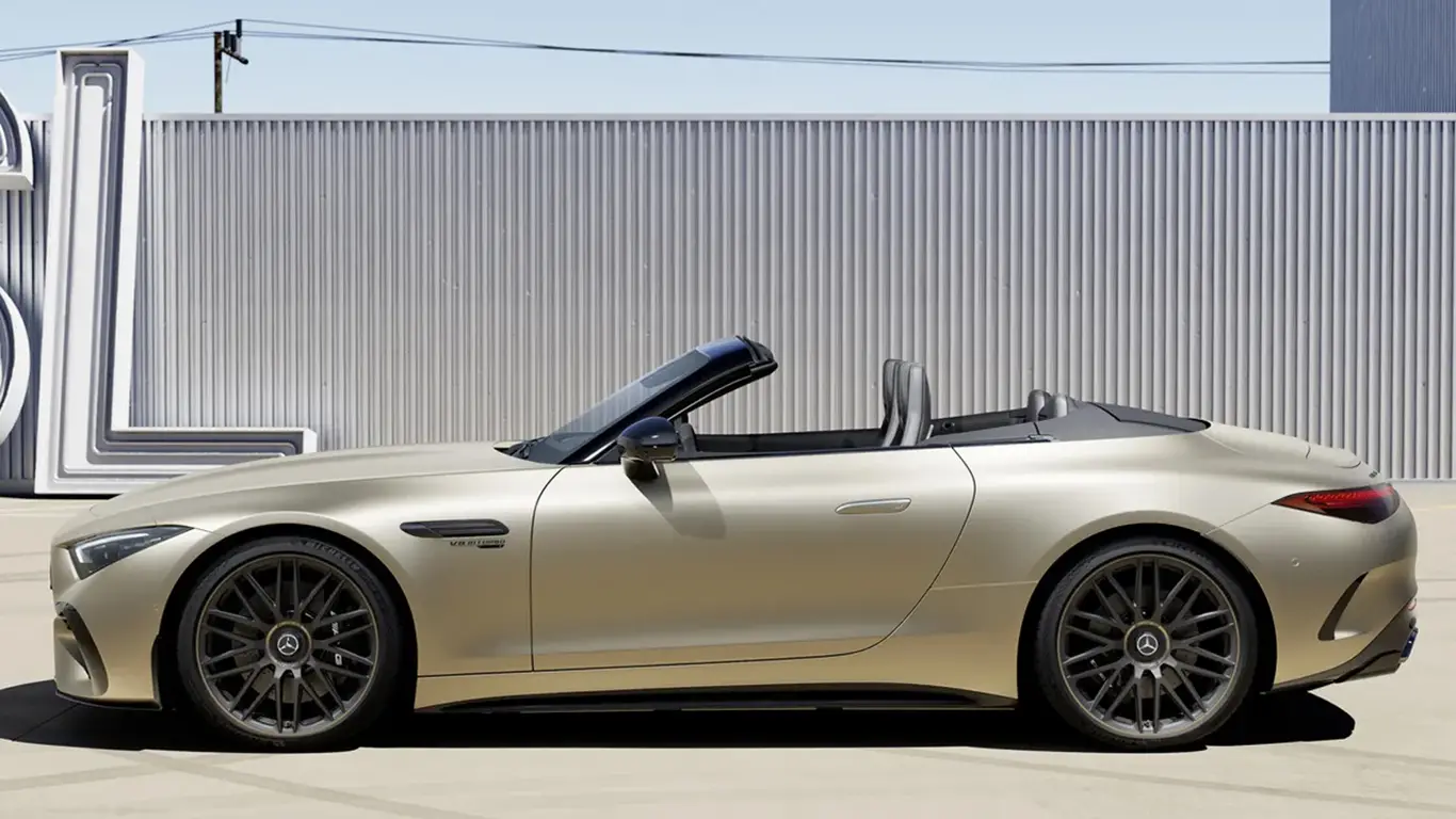 Богатые любители кабриолетов могут получить настоящий золотой слиток от Mercedes