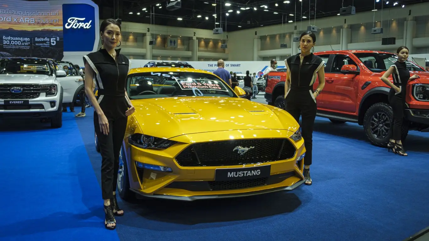 Сложный выбор: Ford заменит часть двигателя или снимет Mustang с гарантии