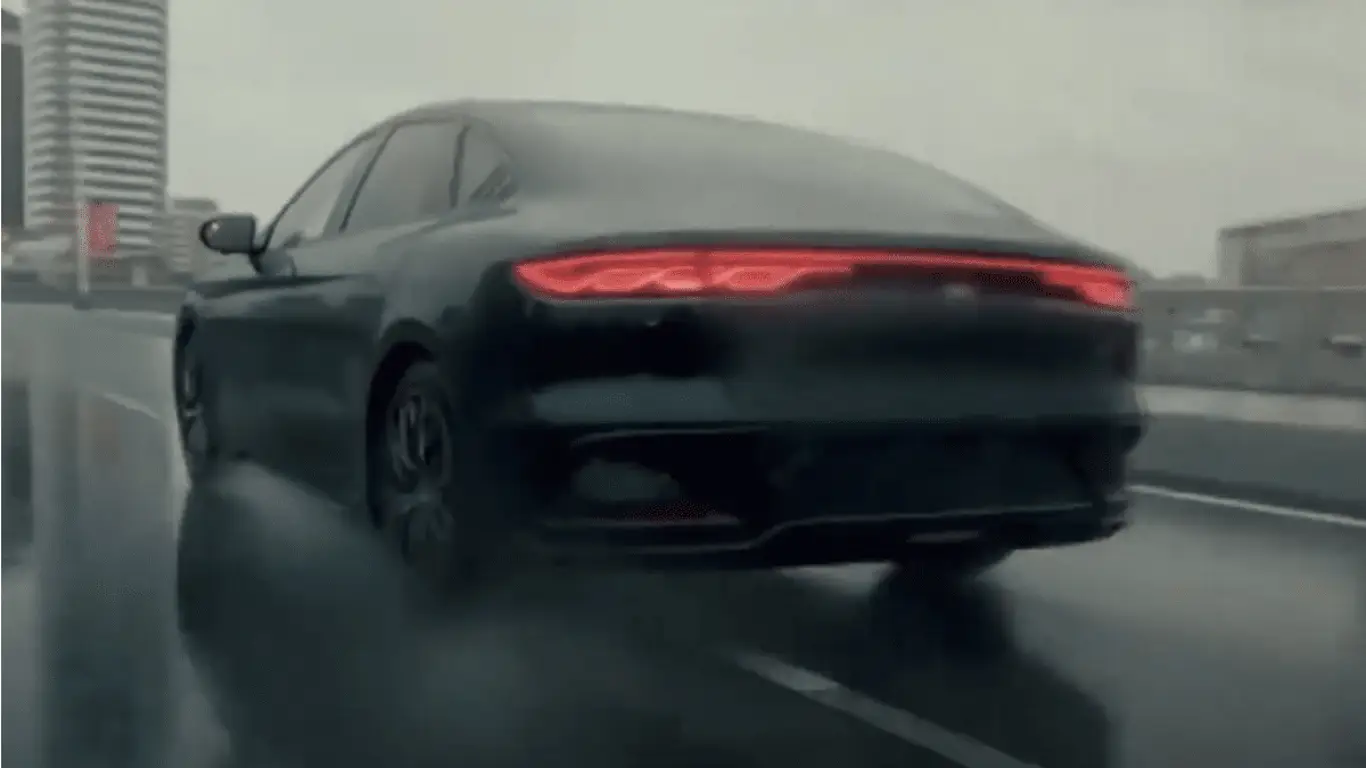 Не Аурусом едины: в Северной Корее выпустили по аналогии с Россией автомобиль под собственной маркой