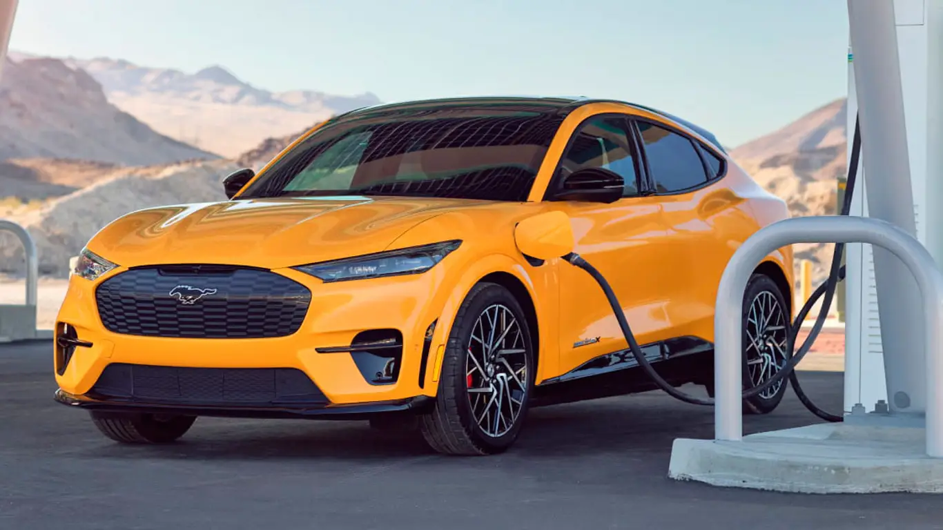 Электромобили на каникулах ведут себя также, как обычные авто