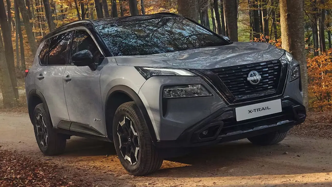 Этот некогда популярный в России кроссовер из Японии обзавелся внедорожной версией