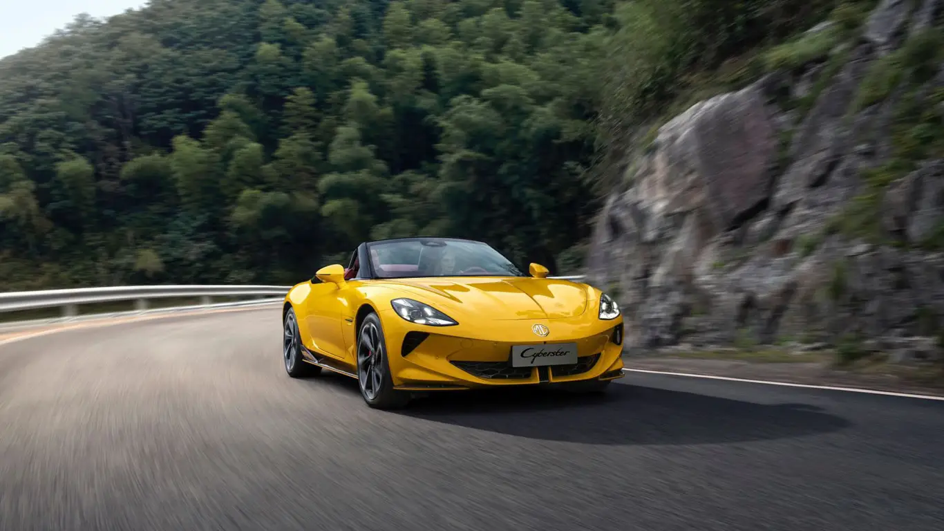 Россиянам показали новый электрический родстер: он впечатляет