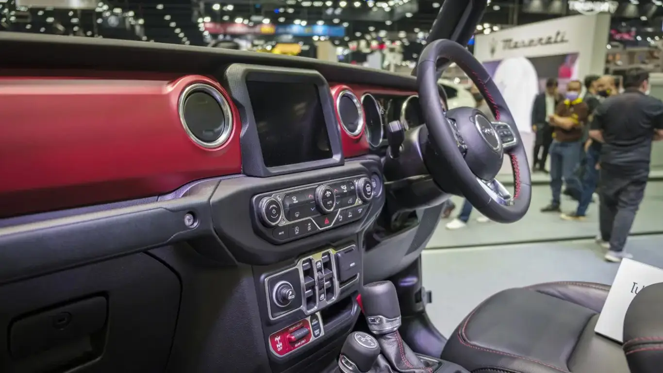 Как в России купить надежный кроссовер с пробегом и не переплатить: назван способ