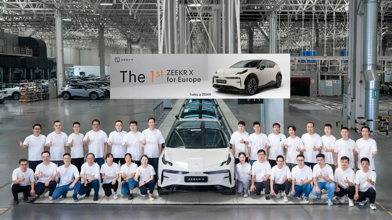 Электромобиль Zeekr X для нового рынка: китайцам пришлось кардинально поменять салон своей модели