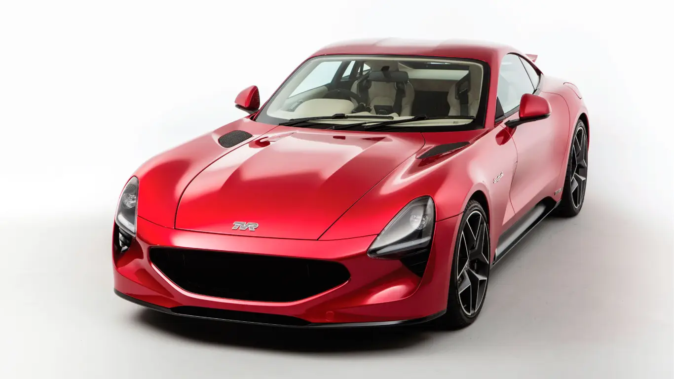 Британский автогигант на грани краха: миллионы в никуда