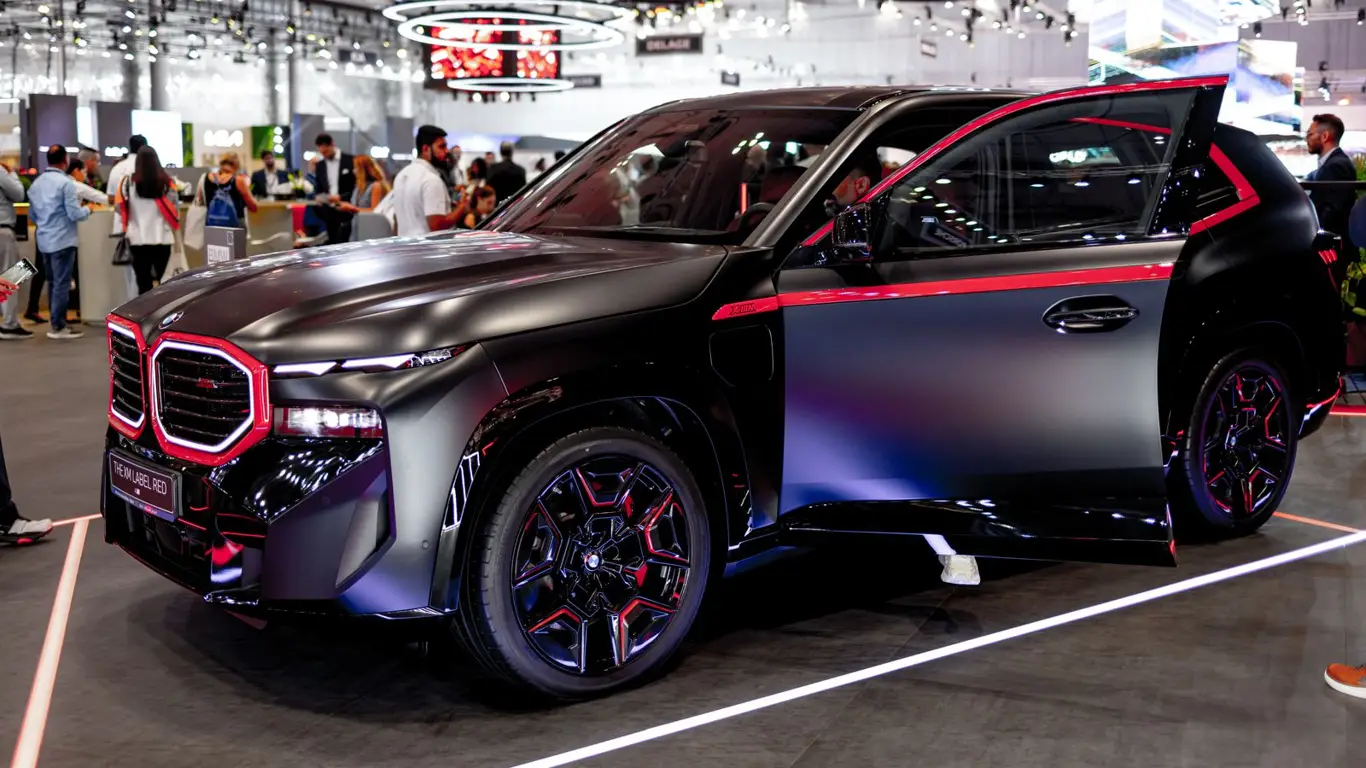 Ничего нового: BMW столкнулась с волной хейта из-за платных опций