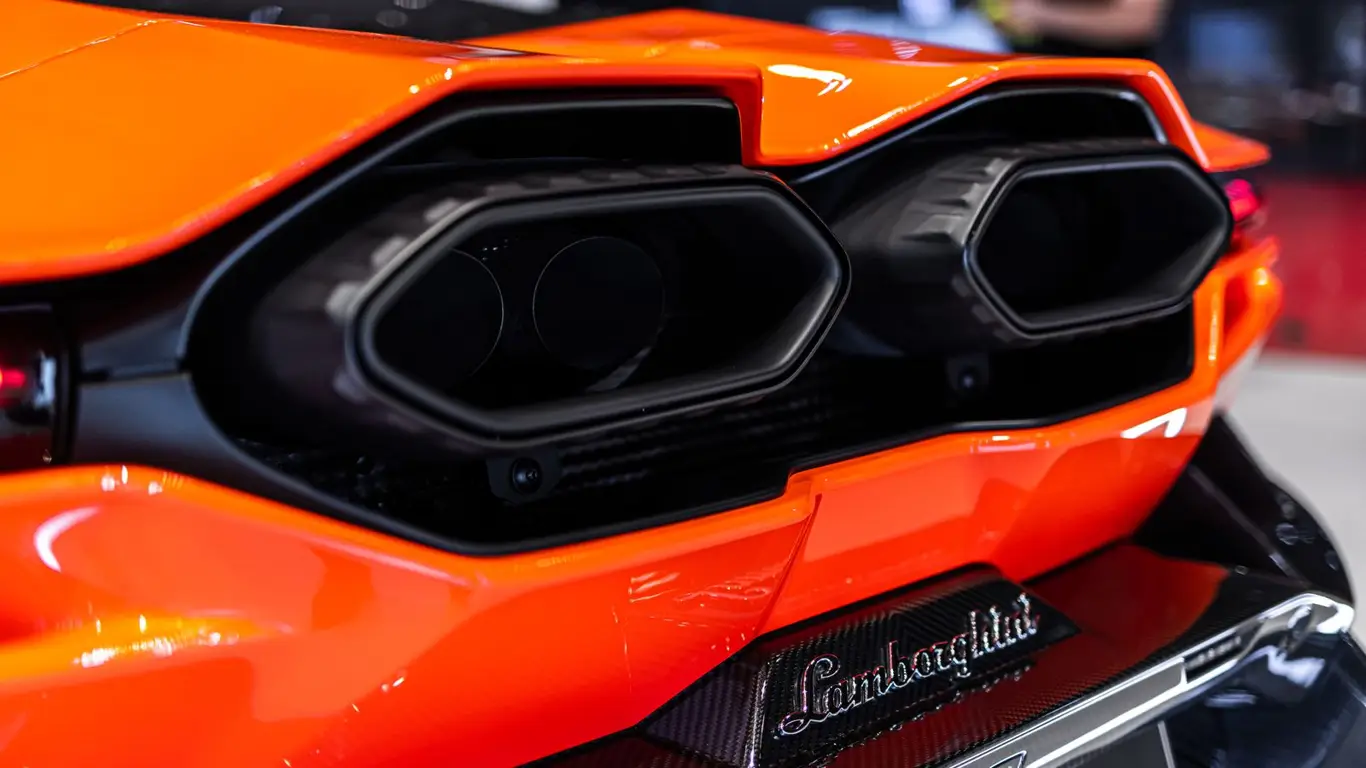 Более 8 млн автомобилей в Германии могут оказаться под запретом: что будут делать немцы