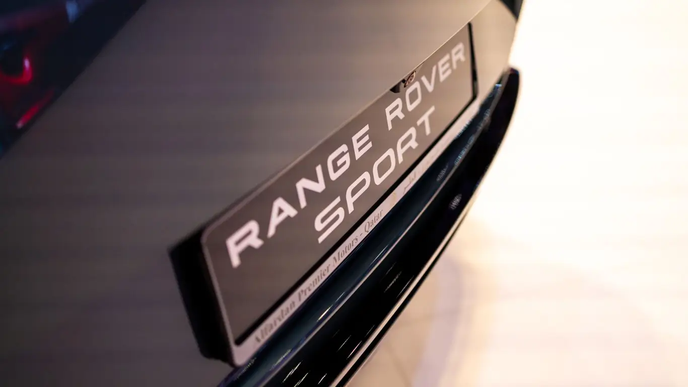 Не Range Rover едины: британская марка готовит несколько электрических новинок