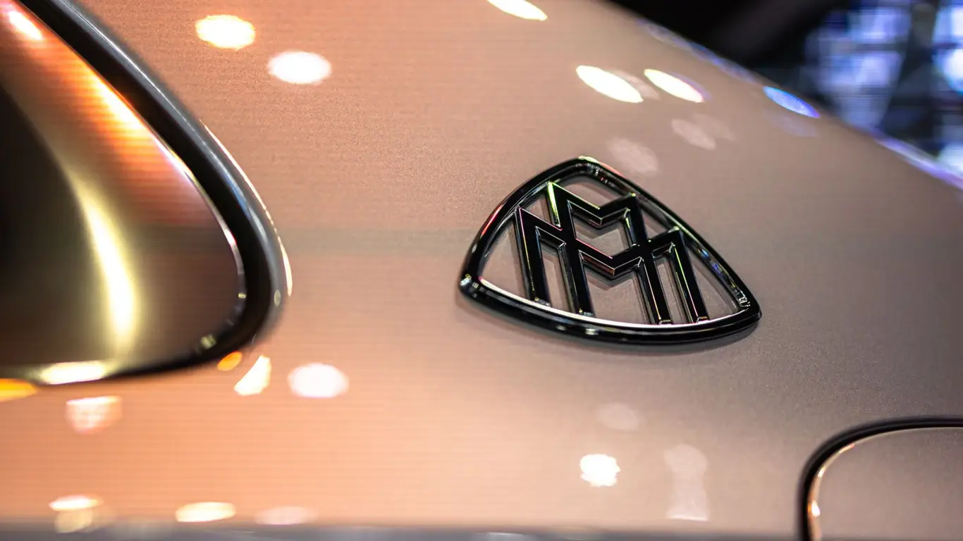 Один из восьми: уникальный Mercedes-Meybach продают в России