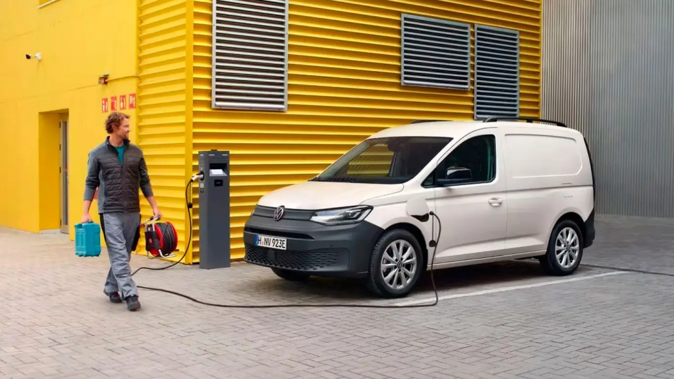Новый Volkswagen Caddy стал умнее и экологичнее