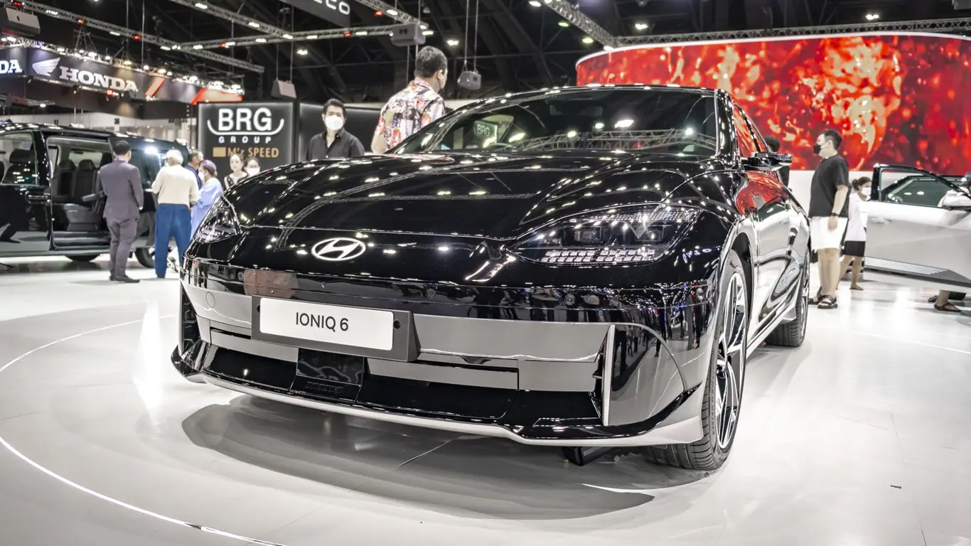 Корейцы догоняют Tesla: рынок США удивляет