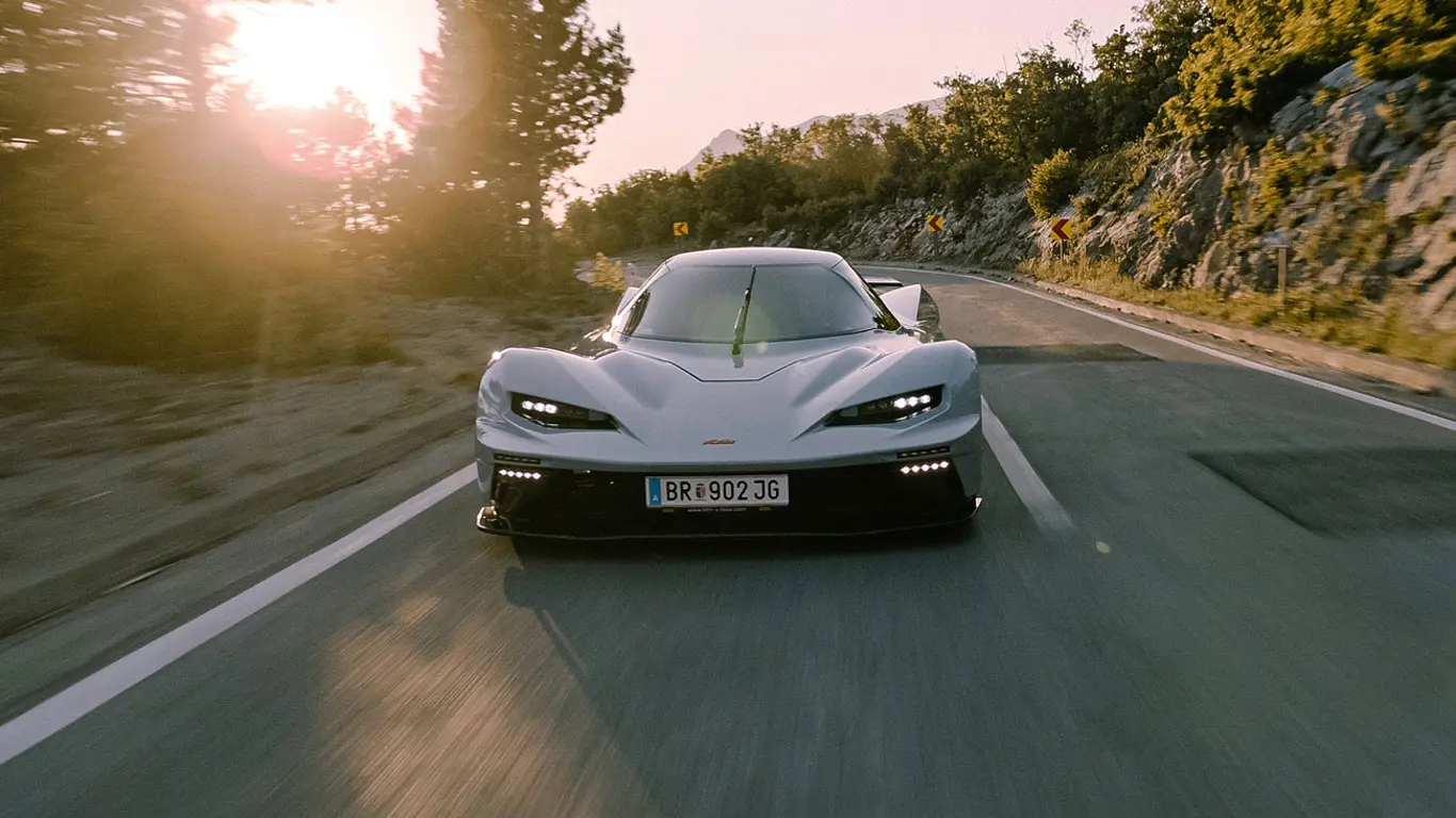 Рожденный для трека автомобиль KTM стал ближе к народу. Правда, к богатейшей его части