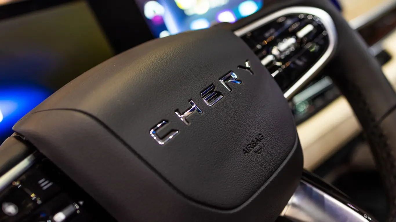 Российский АВТОВАЗ приватизирует еще одну модель: новый кроссовер готовится выйти на рынок