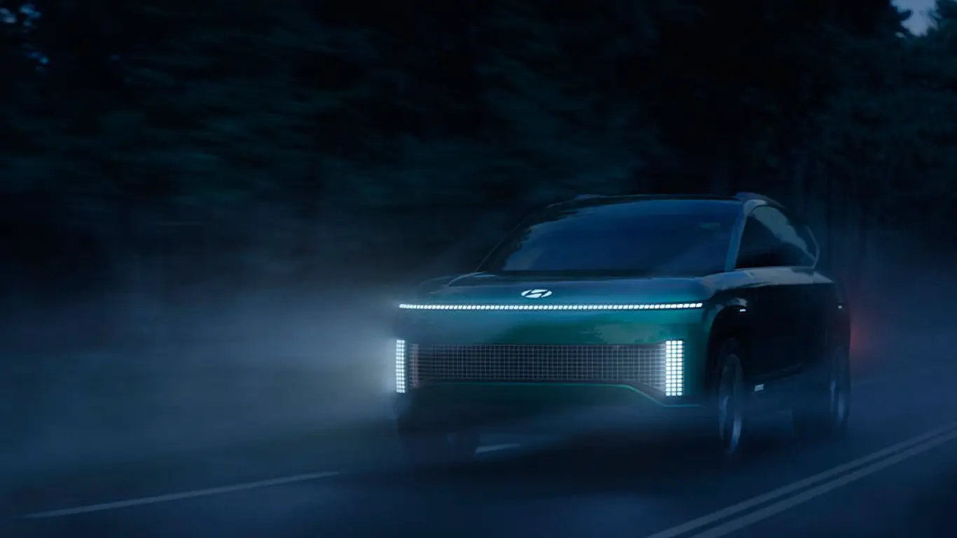 Крупнейший внедорожник Hyundai Ioniq предложит 3 ряда, 7 мест и много километров
