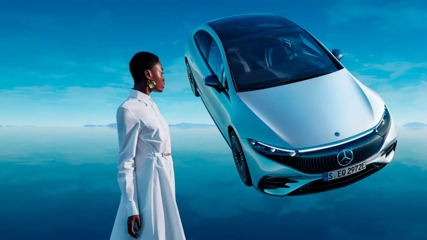 Mercedes EQS затмит всех своим «звездным светом»: такого вы еще не видели