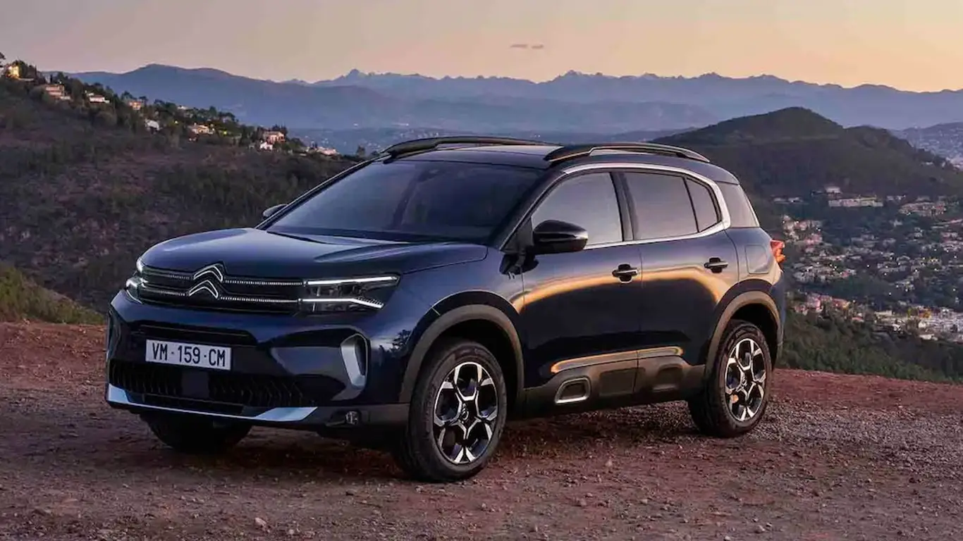 Citroen C5 Aircross теперь никуда без электрической поддержки