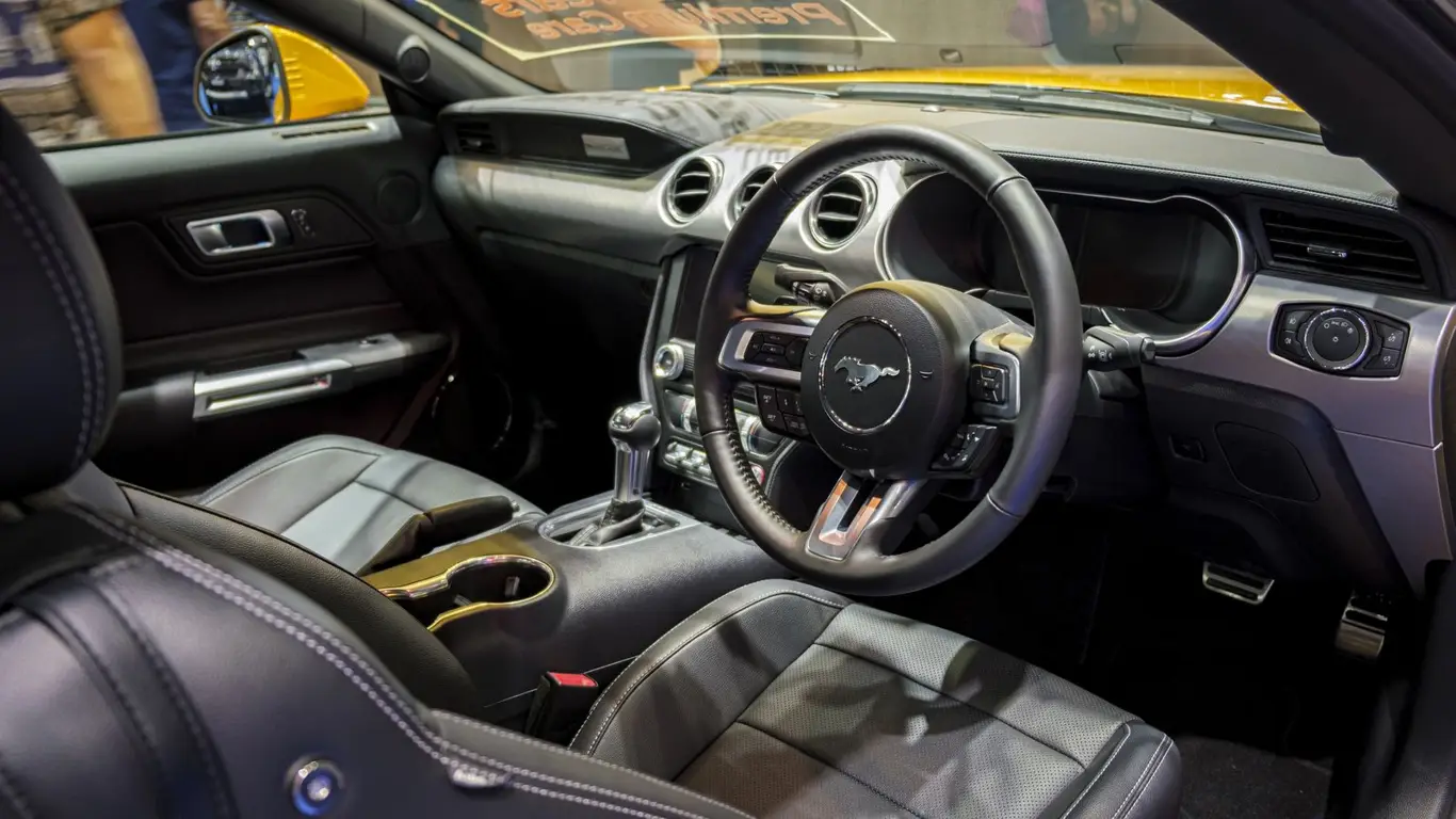 60 раз поверните ключ зажигание: Ford придумал интересную хитрость, экономящую заряд аккумулятора