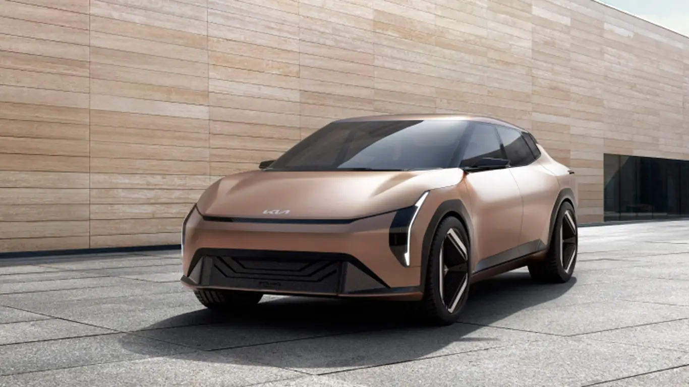 Kia EV4: электрический конкурент BMW 3-Series готовится к выходу на дороги