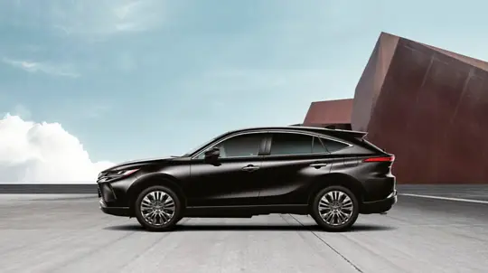 Японский истребитель в России несмотря на санкции: за что просят 5,3 млн рублей