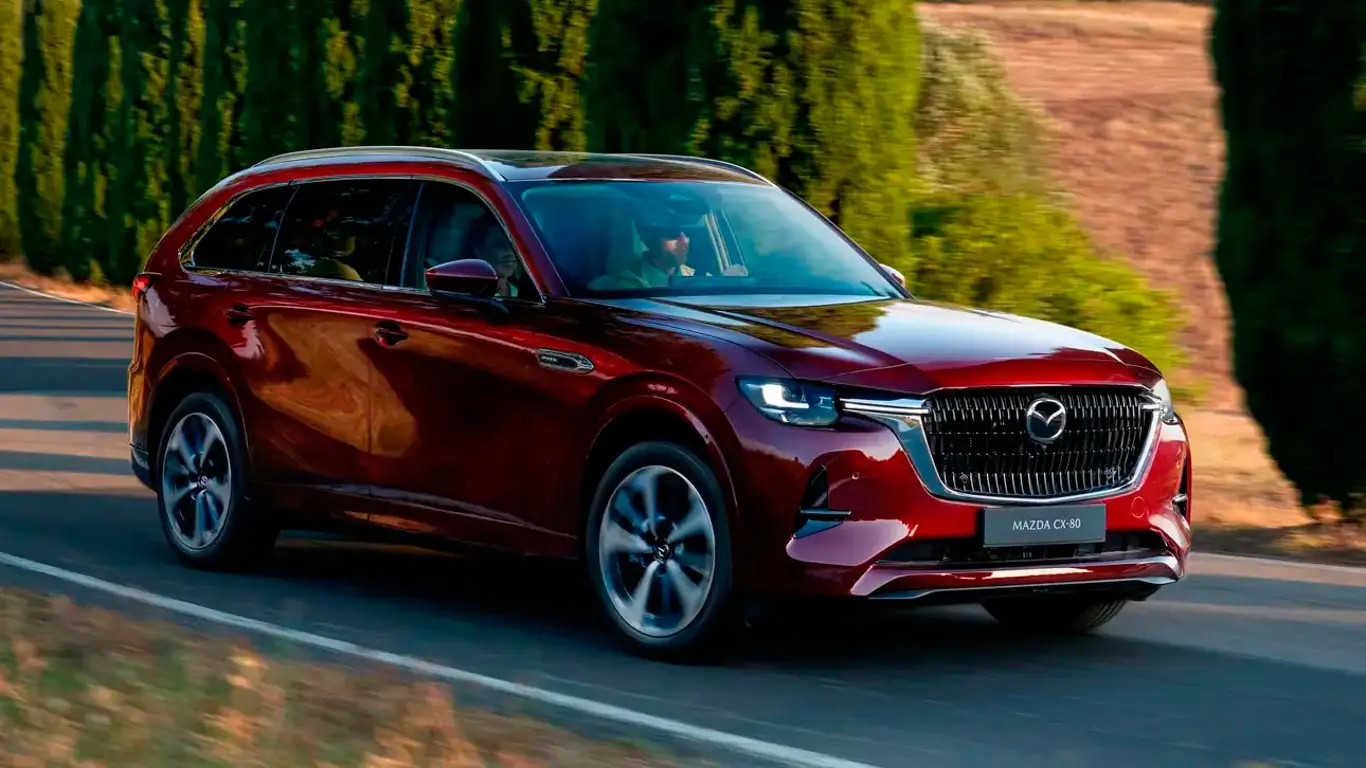 Mazda делает ставку на гибриды: новое поколение CX-80 с электрифицированными технологиями