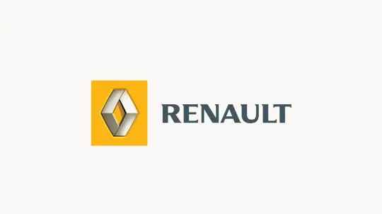 Французский автопроизводитель решил искупить свою вину: Renault помогает военным