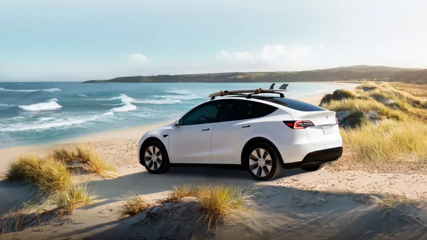 Миллионная Model Y из «палатки» Tesla: Fremont стал флагманом производства электрокаров