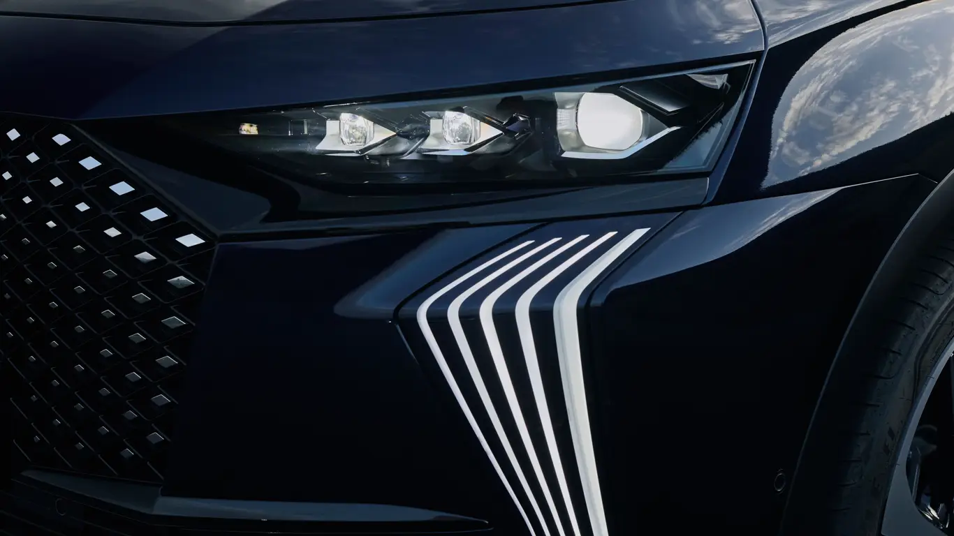 Кроссоверы теперь не в моде: новый DS 3 вернется к корням