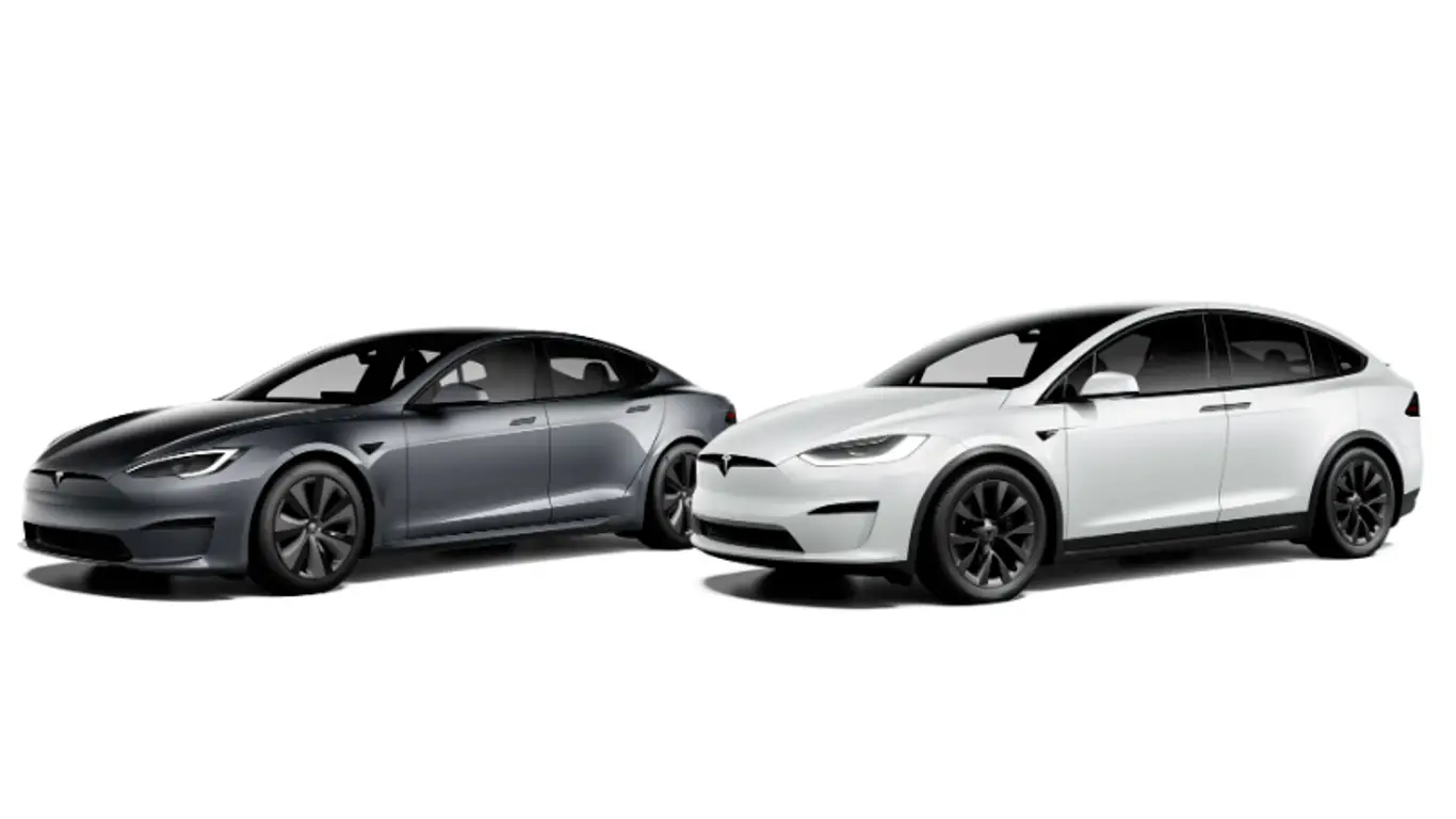 Tesla теперь и без менеджеров: тест-драйв в режиме самообслуживания