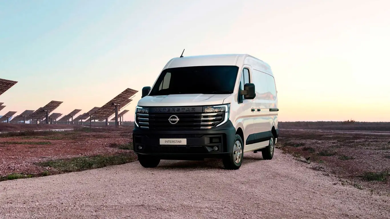 Nissan Interstar-e: электрическая коробка на колесах устроит разнос Mercedes Sprinter
