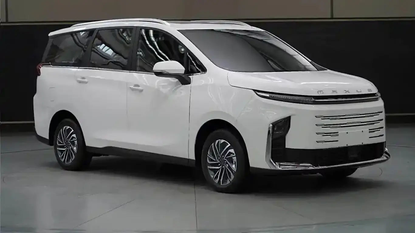 Компактный экономичный кроссовер с задатками минивэна: встречайте обновленную китайскую модель