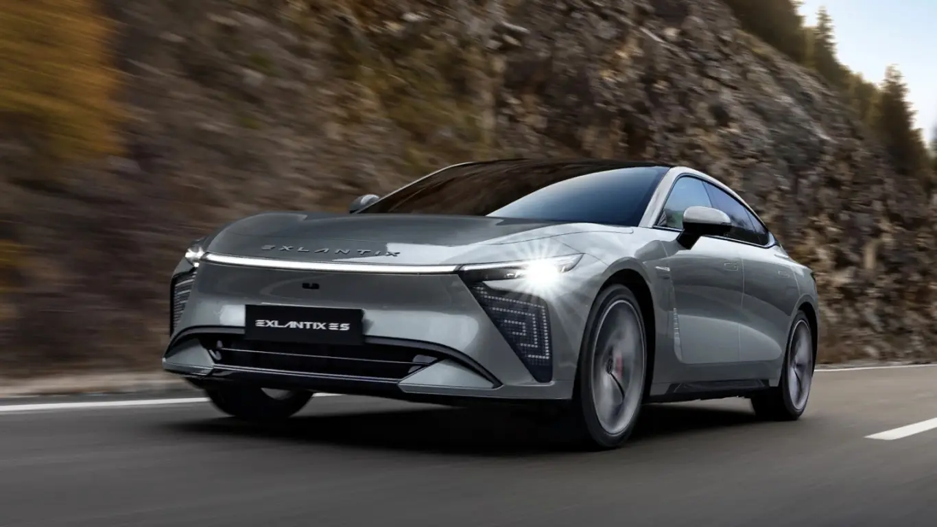 В Россию едет стильный гибрид: комфортный и с зимним пакетом