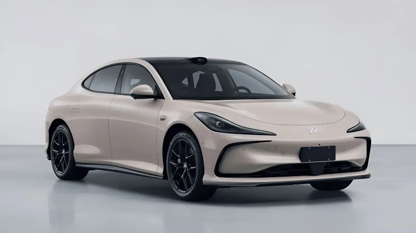 IM L6: Электроседан с суперзарядкой — 1000 км за 12 минут