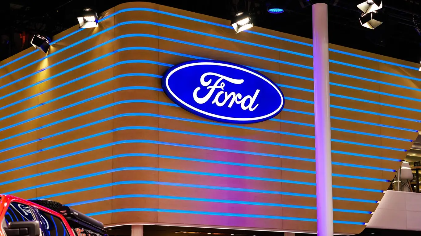 Илон Маск покупает Ford: компания прокомментировала информацию