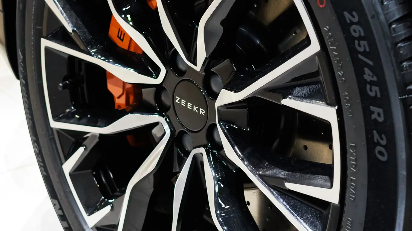 Шведы продадут китайцам еще один бренд: он популярен в России