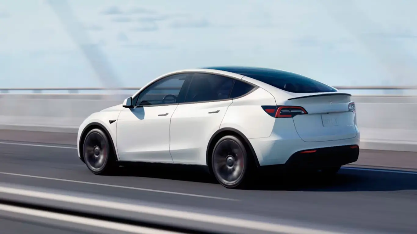 Батарейный скандал: CATL уличает Маска в незнании основ