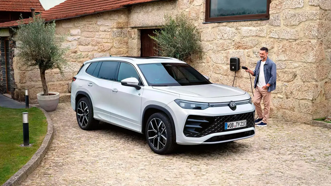 Volkswagen Tayron: мощнее и дешевле — гибрид с хитрым подвохом
